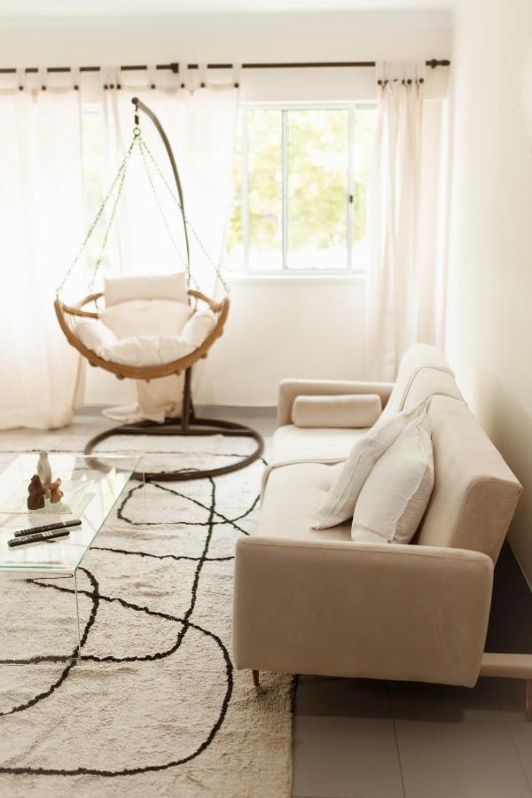 Apartment In Lisbon With 3 Bedroom Cozy Experience Лоурес Екстериор снимка