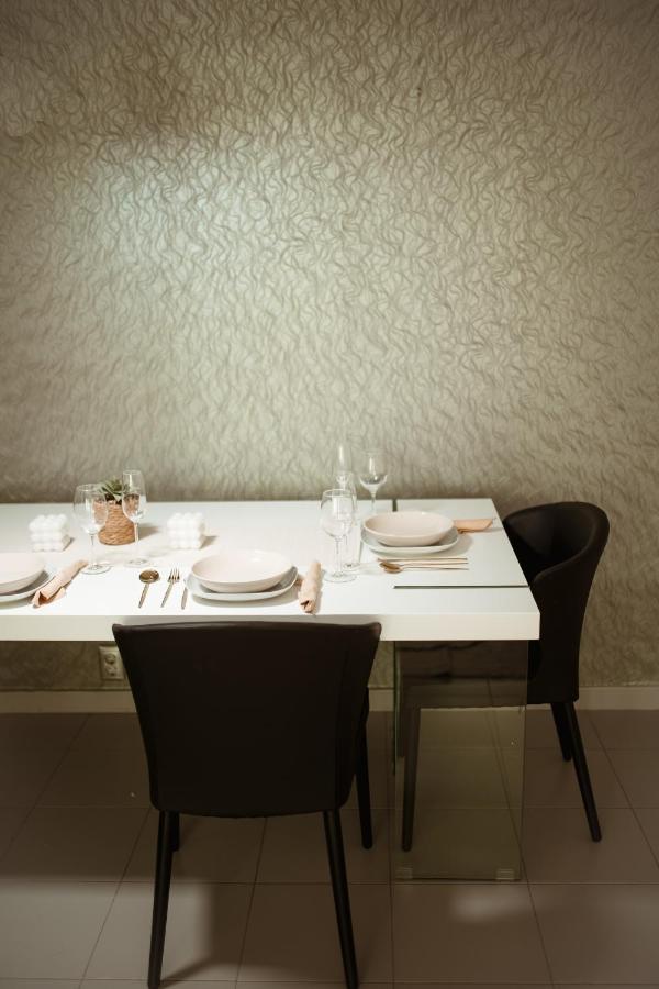 Apartment In Lisbon With 3 Bedroom Cozy Experience Лоурес Екстериор снимка