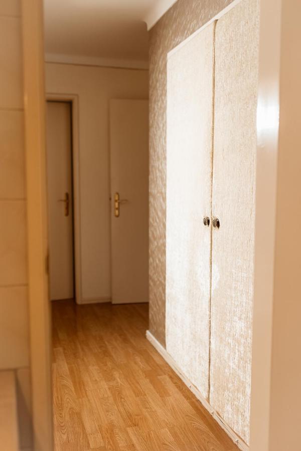 Apartment In Lisbon With 3 Bedroom Cozy Experience Лоурес Екстериор снимка